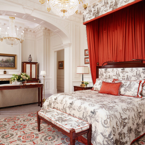 The-Lanesborough-Royal-Suite-Room-1